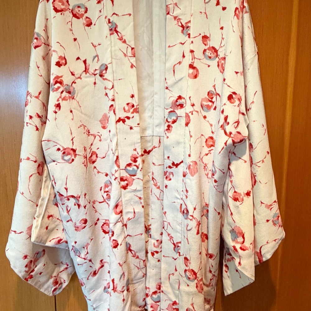 Vintage Silk Kimono Cape - Red and Cream